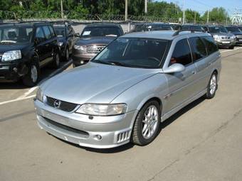 2000 Opel Vectra Photos