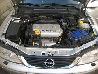 2000 Opel Vectra Images