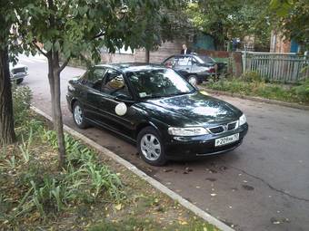2001 Opel Vectra Photos