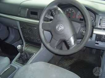 2002 Opel Vectra Pictures