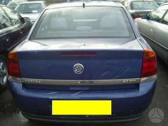 2002 Opel Vectra Photos