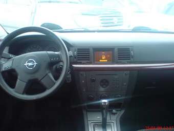 2003 Opel Vectra Images