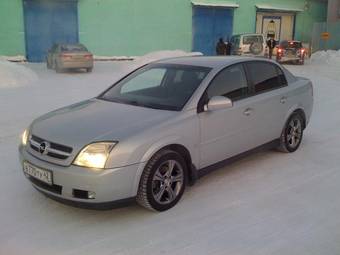 2003 Opel Vectra Photos