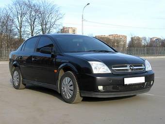 2003 Opel Vectra Photos