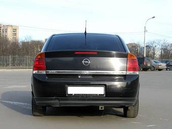 2003 Opel Vectra Photos