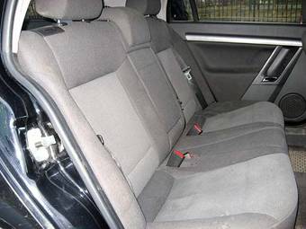 2003 Opel Vectra Photos