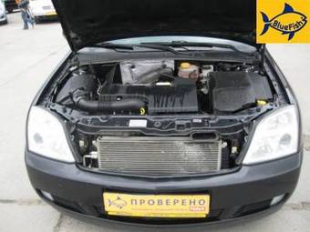 2003 Opel Vectra Photos