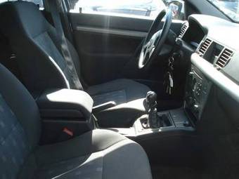 2003 Opel Vectra Pictures