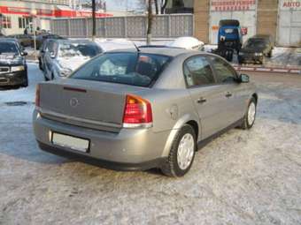 2004 Vectra