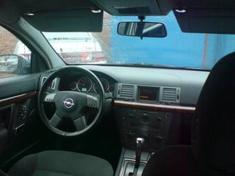 2004 Opel Vectra Images