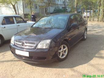 2004 Opel Vectra Pictures