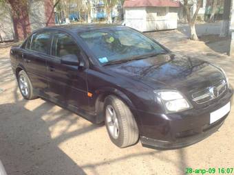 2004 Opel Vectra Photos