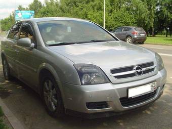 2004 Opel Vectra Pictures