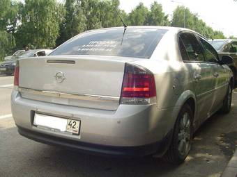 2004 Opel Vectra Pictures