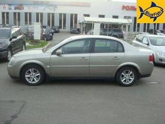 2004 Opel Vectra Photos