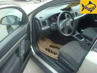 2004 Opel Vectra Wallpapers