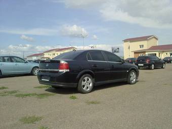 2005 Opel Vectra Photos