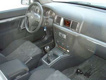 2006 Opel Vectra Pictures