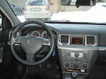 2006 Opel Vectra Pictures