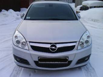 2006 Opel Vectra Pictures