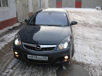 2006 Opel Vectra Photos