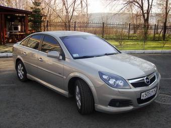 2006 Opel Vectra Photos