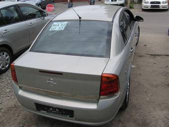 2006 Opel Vectra Photos
