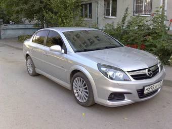 2006 Opel Vectra Pictures