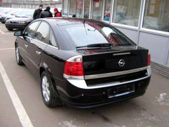 2007 Opel Vectra Photos