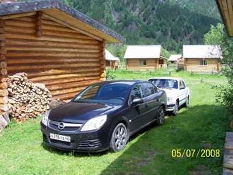 2007 Opel Vectra Photos