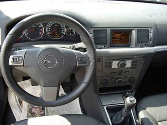 2007 Opel Vectra Pictures
