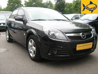 2007 Opel Vectra Photos