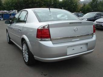 2007 Opel Vectra Photos