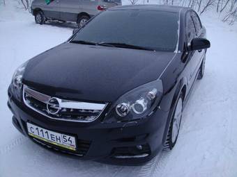 2008 Opel Vectra Pictures