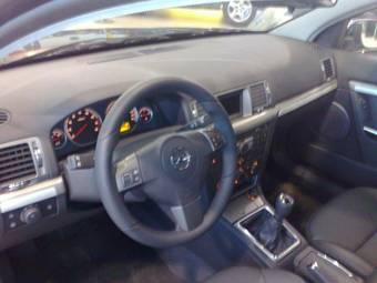 2008 Opel Vectra Pictures