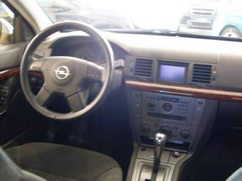 2008 Opel Vectra Pictures