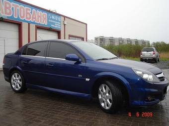 2008 Opel Vectra Photos