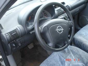 1999 Opel Vita Photos