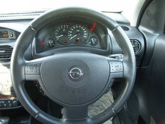 2003 Opel Vita Photos