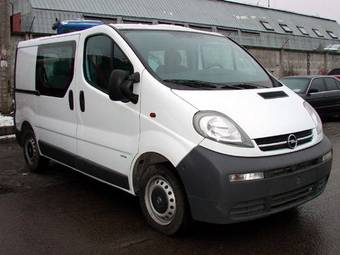 2002 Opel Vivaro Pictures