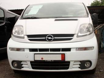 2002 Opel Vivaro Pictures
