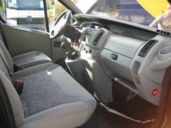 2003 Opel Vivaro Pics