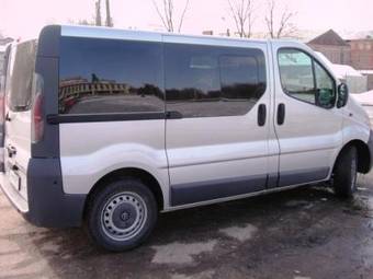 2003 Opel Vivaro Pictures