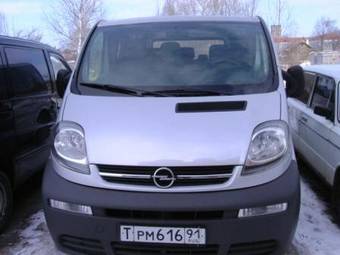 2003 Opel Vivaro Pictures