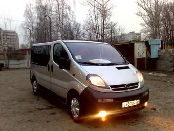 2003 Opel Vivaro Pictures