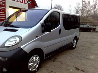 2003 Opel Vivaro Pictures