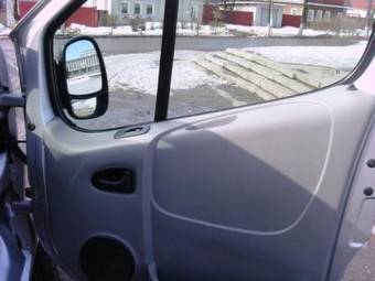 2003 Opel Vivaro Pictures