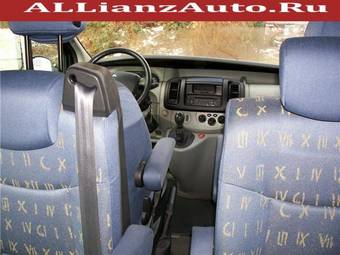 2006 Opel Vivaro Pics