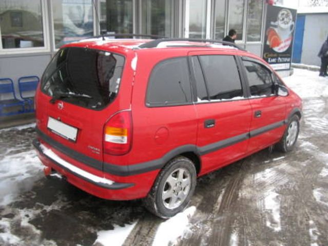 2000 Opel Zafira