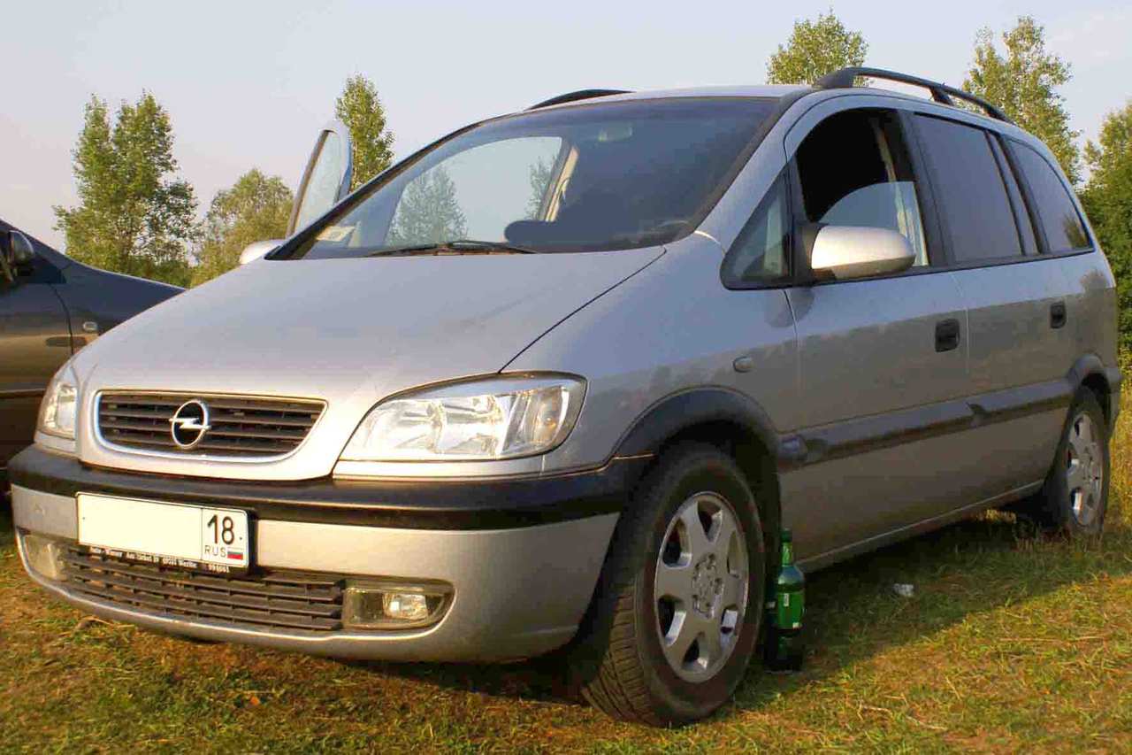 2000 Opel Zafira